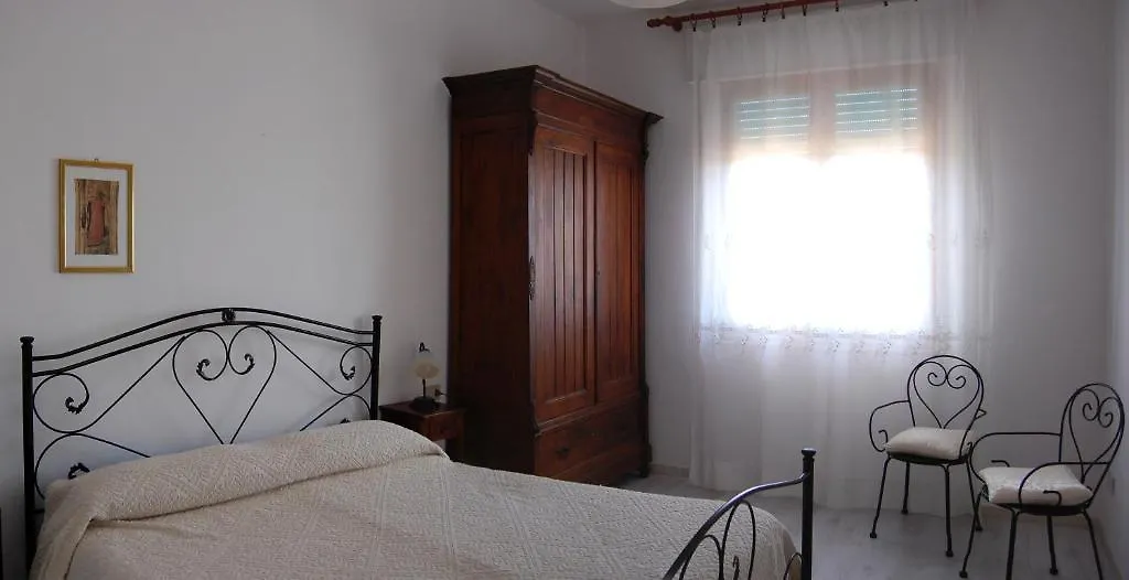 Andrea E Valentina Bed & Breakfast S'archittu Cuglieri Italy